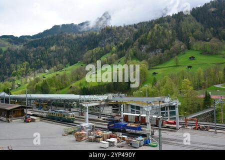 Bahnhof, Dorf Lauterbrunnen, Lauterbrunnental, Lauterbrunnental, Jungfrauregion, kanton Bern, Schweiz, Schweiz, Suisse, Svájc Stockfoto