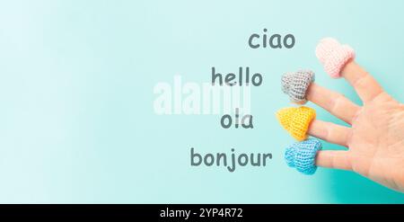 Internationaler Tag der Muttersprache, Hallo in verschiedenen Sprachen weltweit gesprochen, Konzept der mehrsprachigen Wirtschaft und Gemeinschaft, globales Multilin Stockfoto