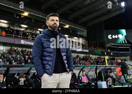 Brügge, Belgien. November 2024. Miron Muslic, Cheftrainer von Cercle, wurde während eines Fußballspiels zwischen dem belgischen Cercle Brugge KSV und dem Scottish Heart of Midlothian FC am Donnerstag, den 28. November 2024, in Brügge, am vierten Tag der Ligaperiode der UEFA Conference League, gezeigt. BELGA FOTO KURT DESPLENTER Credit: Belga Nachrichtenagentur/Alamy Live News Stockfoto