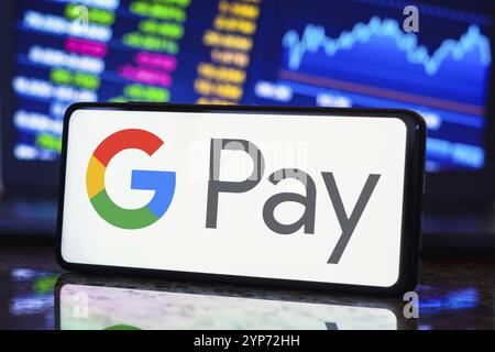 In dieser Abbildung wird das Google Pay-Logo auf einem Smartphone-Bildschirm angezeigt Stockfoto