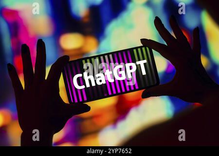 In dieser Abbildung wird das ChatGPT (OpenAI)-Logo auf einem Smartphone-Bildschirm angezeigt Stockfoto