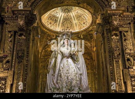 SEVILLA, ANDALUSIEN, SPANIEN, 25. MAI, 2017 : Innenräume der Kirche santa maria la blanca, 25. Mai 2017 in Sevilla, andalusien, Spanien Stockfoto