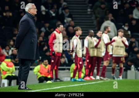 London, Großbritannien. November 2024. London, England, 28. November 2024: Claudio Ranieri (Roma-Manager) beim Spiel der UEFA Europa League zwischen Tottenham Hotspur und Roma im Tottenham Hotspur Stadium in London. (Pedro Porru/SPP) Credit: SPP Sport Press Photo. /Alamy Live News Stockfoto