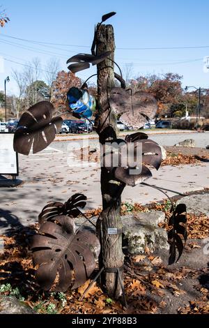 Arc-Tech-Pflanzenskulptur im High Park auf der Bloor Street West in Toronto, Ontario, Kanada Stockfoto