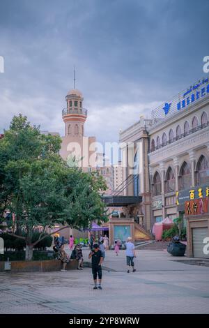 Kashgar, Xinjiang, China - 17. JULI 2023: Minarett der Moschee in der antiken Stadt Kashgar Stockfoto