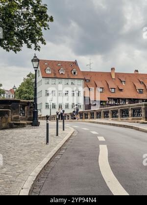 Allgemeine Sicht auf die Maxbrücke an der Pegnitz in der Nürnberger Altstadt. Reisen Sie in Bayern Stockfoto