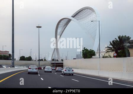 Al Wahda Arches 56 Brücke in der Westbucht Doha, Katar Stockfoto