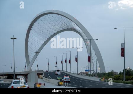 Al Wahda Arches 56 Brücke in der Westbucht Doha, Katar Stockfoto