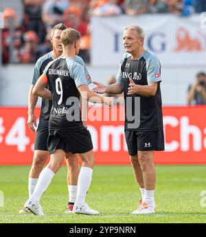 ARCHIVFOTO: Karl-Heinz 'Charly' KOERBEL wird am 1. Dezember 2024 70 Jahre alt, Mick SCHUMACHER mit Charly KOERBEL (KÃ¶rbel) R. (ehemaliger Fußballspieler) Champions for Charity, das Benefizfußballspiel zu Ehren von Michael Schumacher, Team Nowitzki All Stars (Team N) - Team Schumacher und Freunde (Team S) am 21. Juli 2019 in Leverkusen. Â Stockfoto