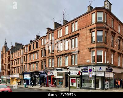 Straßenszene, geschäftige Byres Road, Glasgow West End, Central Scotland, UK Stockfoto