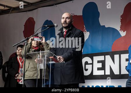 Mailand, Italien. November 2024. Nella foto Luca Stanzioni segretario generale Camera del LavoroMilano - Italia - Cronaca Venerd&#xec;, 29 Novembre, 2024 (Foto di Marco Ottico/Lapresse) Cgil und UIL Prozession anlässlich des Generalstreiks Mailand, Italien - Nachrichten Freitag, 29. November 2024 (Foto von Marco Ottico/Lapresse) Credit: LaPresse/Alamy Live News Stockfoto