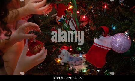 Die schönste Zeit des Jahres, die Weihnachten schmückt Stockfoto