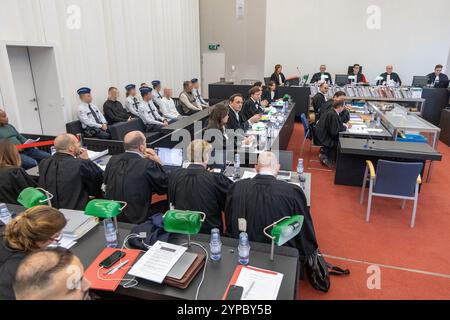 Gent, Belgien. November 2024. Dieses Bild wurde am ersten Tag des Assize-Prozesses gegen sechs Männer aus den Niederlanden vor dem Assize-Gericht in Ostflandern in Gent am Freitag, den 29. November 2024, aufgenommen. Die sechs Männer werden beschuldigt, den 41-jährigen Belgier Raouf Ben Alita 2018 in Stekene getötet zu haben. BELGA FOTO NICOLAS MAETERLINCK Credit: Belga News Agency/Alamy Live News Stockfoto