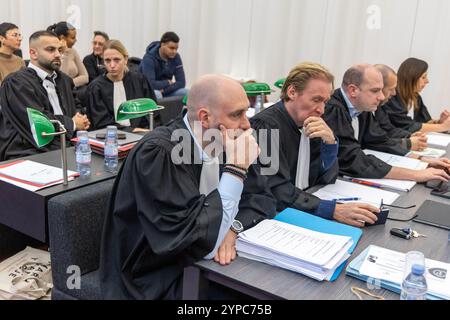 Gent, Belgien. November 2024. Anwälte der Zivilparteien, die am ersten Tag des Assize-Prozesses gegen sechs Männer aus den Niederlanden vor dem Assize-Gericht der Ostflandern in Gent am Freitag, den 29. November 2024, dargestellt wurden. Die sechs Männer werden beschuldigt, den 41-jährigen Belgier Raouf Ben Alita 2018 in Stekene getötet zu haben. BELGA FOTO NICOLAS MAETERLINCK Credit: Belga News Agency/Alamy Live News Stockfoto