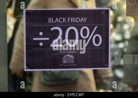 Kopenhagen, Kopenhagen, Dänemark. November 2024. Ein Black Friday-Schild am Freitag, 29. November 2024 (Foto: © Kristian Tuxen Ladegaard Berg/ZUMA Press Wire) NUR ZUR REDAKTIONELLEN VERWENDUNG! Nicht für kommerzielle ZWECKE! Stockfoto