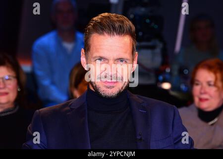 Florian Schroeder zu Gast in der NDR Talkshow am 29.11.2024 in Hamburg Stockfoto