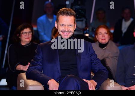 Florian Schroeder zu Gast in der NDR Talkshow am 29.11.2024 in Hamburg Stockfoto