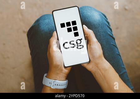 Januar 2024, Brasilien. In dieser Abbildung wird das Logo von CSG Systems International, Inc. Auf einem Smartphone-Bildschirm angezeigt Stockfoto