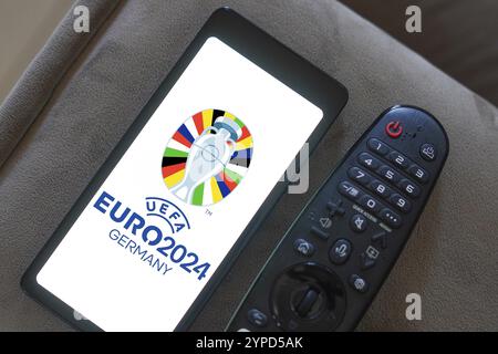 20. Mai 2024, Brasilien. In dieser Fotoabbildung wird das Logo der UEFA-Fußball-Europameisterschaft (Euro 2024 Deutschland) als nächstes auf einem Smartphone angezeigt Stockfoto