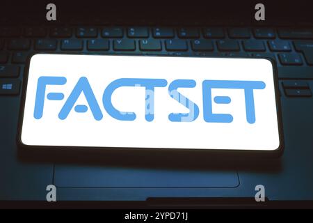Januar 2024, Brasilien. In dieser Abbildung wird das Logo von FactSet Research Systems Inc. Auf einem Smartphone-Bildschirm angezeigt Stockfoto