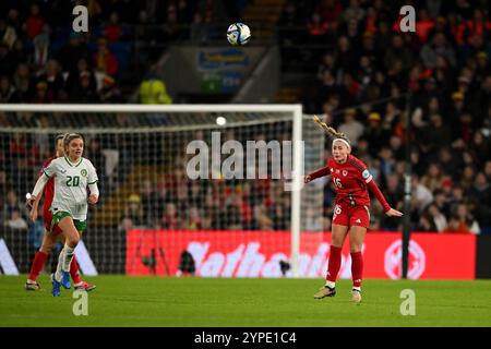 CARDIFF, GROSSBRITANNIEN. November 2024. Charlie Estcourt aus Wales während des Spiels der Frauen-Europameisterschaft 2025 - WEQ Play-offs Runde 2 im Cardiff City Stadium am 29. November 2024. (Bild von Ashley Crowden/FAW) Credit: Football Association of Wales/Alamy Live News Stockfoto