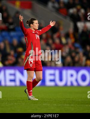 CARDIFF, GROSSBRITANNIEN. November 2024. Hayley Ladd aus Wales während des Spiels der Frauen-Europameisterschaft 2025 - WEQ Play-offs Runde 2 im Cardiff City Stadium am 29. November 2024. (Bild von Ashley Crowden/FAW) Credit: Football Association of Wales/Alamy Live News Stockfoto