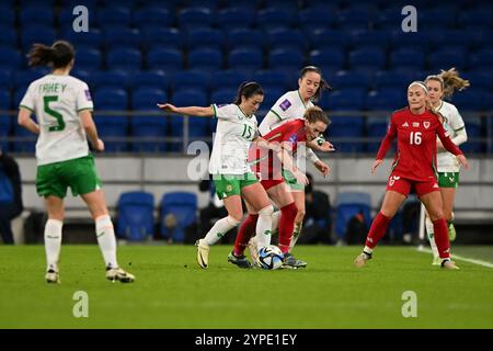 CARDIFF, GROSSBRITANNIEN. November 2024. Wales' Rachel Rowe während des Spiels der Frauen-Europameisterschaft 2025 - WEQ Play-offs Runde 2 im Cardiff City Stadium am 29. November 2024. (Bild von Ashley Crowden/FAW) Credit: Football Association of Wales/Alamy Live News Stockfoto