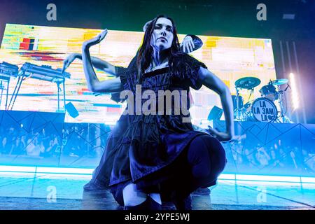 29. November 2024, Manchester, Vereinigtes Königreich: JANET PLANET von der australischen Band „Confidence man“ tritt live an der Manchester Academy auf, als Teil ihrer â€˜3AM LaLaLaâ€™ ALBUMTOUR (Foto: © Andy von Pip/ZUMA Press Wire) NUR ZUR REDAKTIONELLEN VERWENDUNG! Nicht für kommerzielle ZWECKE! Stockfoto