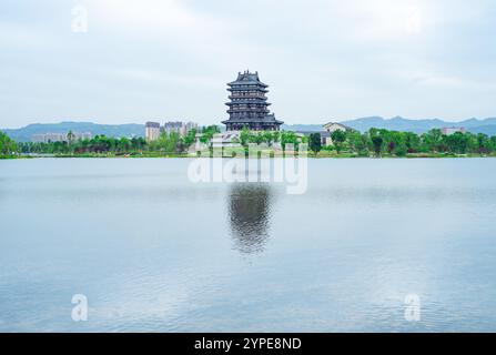 Dong'an Pavillon, Dong'an See, Chengdu, Sichuan, China Stockfoto