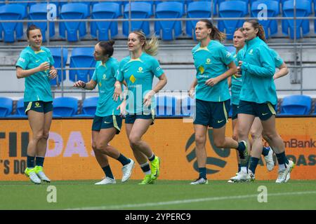 Robina, Australien. November 2024 30. Gold Coast, Australien, 30. November 2024: Spieler der Matildas während des CommBank Matildas Trainings für das Spiel gegen brasilianische Frauen im CBUS Super Stadium in Robina, Australien Matthew Starling (Promediapix/SPP) Credit: SPP Sport Press Photo. /Alamy Live News Stockfoto