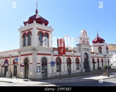 Städtischer überdachter Markt in Loulé, Portugal Stockfoto