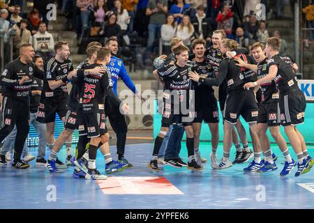 Nürnberg, Deutschland. November 2024. HC Erlangen vs. FRISCH AUF Goeppingen, Handball, 1. Handball-Bundesliga, Saison 2024/2025, 12. Spieltag, 29.11.2024 Foto: Eibner/Ardan Fuessmann Credit: dpa/Alamy Live News Stockfoto