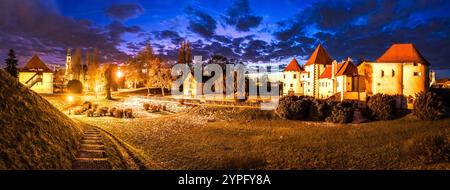 Varazdin. Altstadt von Varazdin und landschaftlich reizvoller Park mit Panoramablick am Abend, Stadt in Nordkroatien Stockfoto