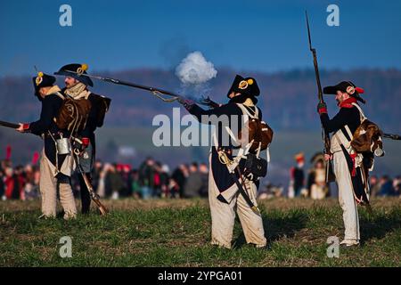 Tvarozna, Tschechische Republik. November 2024 30. Der Wiederaufbau der Schlacht bei Austerlitz (Schlacht der drei Kaiser) fand am 30. November 2024 in Tvarozna, Tschechien, statt. Quelle: Patrik Uhlir/CTK Photo/Alamy Live News Stockfoto