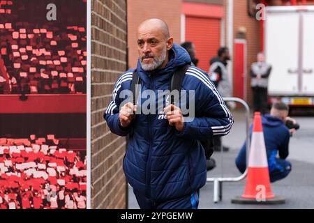 Nottingham, Großbritannien. November 2024 30. City Ground Stadium NOTTINGHAM, ENGLAND - NOVEMBER 30: Nottingham Forest Head Coach Nuno Espírito Santo vor dem Spiel der Premier League 2024/25 in der 13. Matchweek zwischen Nottingham Forest und Ipswich Town FC im City Ground Stadium, am 30. November 2024 in Nottingham, England. (Paul Bonser/SPP) Credit: SPP Sport Press Photo. /Alamy Live News Stockfoto