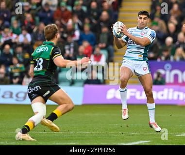 Northampton, Großbritannien. November 2024 30. Santi Carreras of GLOUCESTER während des Spiels zwischen Northampton Saints und Gloucester Rugby im Cinch Stadium Franklin's Gardens. Northampton Großbritannien. Quelle: PATRICK ANTHONISZ/Alamy Live News Stockfoto