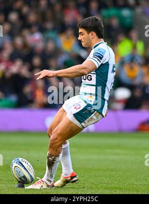 Northampton, Großbritannien. November 2024 30. Santi Carreras of GLOUCESTER während des Spiels zwischen Northampton Saints und Gloucester Rugby im Cinch Stadium Franklin's Gardens. Northampton Großbritannien. Quelle: PATRICK ANTHONISZ/Alamy Live News Stockfoto