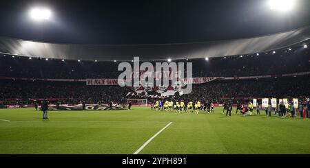 Rotterdam, Nederland. November 2024 30. ROTTERDAM, 30-11-2024, Stadion de Kuip, Saison 2024/2025, niederländischer Eredivisie Football. Spiel zwischen Feyenoord und Fortuna Sittard, Banner im Stand Credit: Pro Shots/Alamy Live News Stockfoto