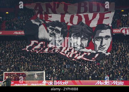 Rotterdam, Nederland. November 2024 30. ROTTERDAM, 30-11-2024, Stadion de Kuip, Saison 2024/2025, niederländischer Eredivisie Football. Spiel zwischen Feyenoord und Fortuna Sittard, Banner im Stand Credit: Pro Shots/Alamy Live News Stockfoto