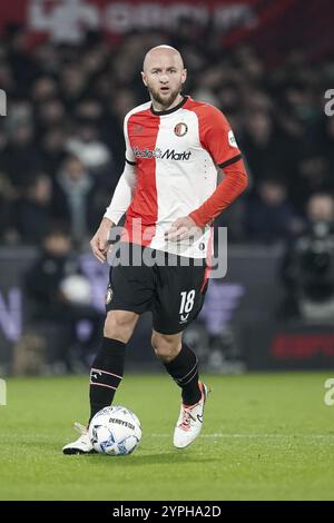Rotterdam, Nederland. November 2024 30. ROTTERDAM, 30-11-2024, Stadion de Kuip, Saison 2024/2025, niederländischer Eredivisie Football. Spiel zwischen Feyenoord und Fortuna Sittard, Feyenoord Spieler Gernot Trauner Credit: Pro Shots/Alamy Live News Stockfoto