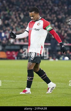 Rotterdam, Nederland. November 2024 30. ROTTERDAM, 30-11-2024, Stadion de Kuip, Saison 2024/2025, niederländischer Eredivisie Football. Spiel zwischen Feyenoord und Fortuna Sittard, Feyenoord Spieler Quinten Timber Credit: Pro Shots/Alamy Live News Stockfoto