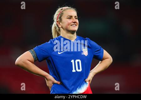 Während des Internationalen Freundschaftsspiels der Frauen England gegen die Vereinigten Staaten im Wembley Stadium, London, Großbritannien, 30. November 2024 (Foto: Izzy Poles/News Images) Stockfoto