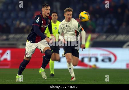 Bologna, Italien. November 2024 30. Sam Beukema von Bologna während des italienischen Fußballspiels Enilive Serie A zwischen Bologna f.c. und Venezia im Dall'Ara Stadium, Bologna, Norditalien, Samstag, November 30, 2024. Sport - Fußball - (Foto Michele Nucci Credit: LaPresse/Alamy Live News Stockfoto