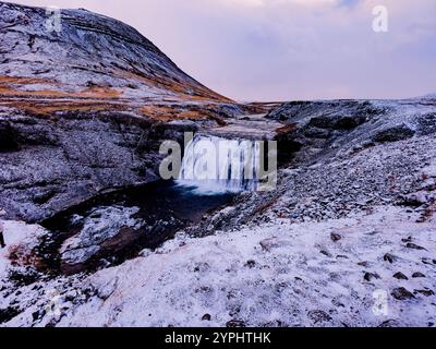 Das wunderschöne Island - Natur auf der Spitze - mystisches Land aus Eis und Feuer Stockfoto