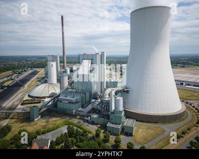 Luftaufnahme des Steinkohlekraftwerks? Walsum Unit 10?, in Duisburg, Nordrhein-Westfalen. Das Kraftwerk hat eine capa Stockfoto