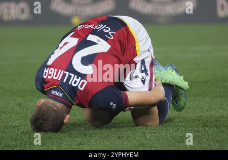 Bologna, Italien. November 2024 30. Bolognas Thijs Dallinga während des italienischen Fußballspiels Enilive Serie A zwischen Bologna f.c. und Venezia im DallÕAra-Stadion in Bologna, Norditalien, Samstag, 30. November, 2024. Sport - Fußball - (Foto Michele Nucci Credit: LaPresse/Alamy Live News Stockfoto