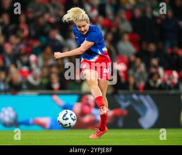 Lindsey Horan von United States dreht während des Internationalen Freundschaftsspiels der Frauen England gegen die Vereinigten Staaten im Wembley Stadium, London, Großbritannien, 30. November 2024 (Foto: Izzy Poles/News Images) Stockfoto