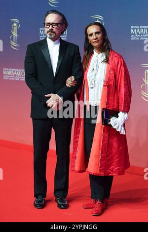 Marrakesch, Marokko. November 2024 30. Karine Perez-Silla und Vincent Perez nahmen am 30. November 2024 an der Tribute an Sean Penn Red Carpet während des 21. Internationalen Filmfestivals in Marrakesch Teil. Foto: Aurore Marechal/ABACAPRESS. COM Credit: Abaca Press/Alamy Live News Stockfoto