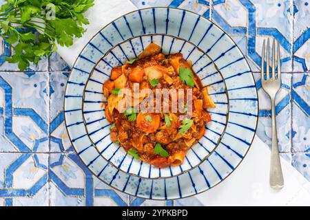 Vegetarische Lasagnesuppe mit fleischlosem quorn-Hackfleisch Stockfoto