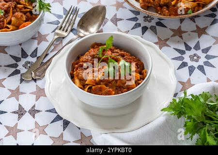 Vegetarische Lasagnesuppe mit fleischlosem quorn-Hackfleisch Stockfoto